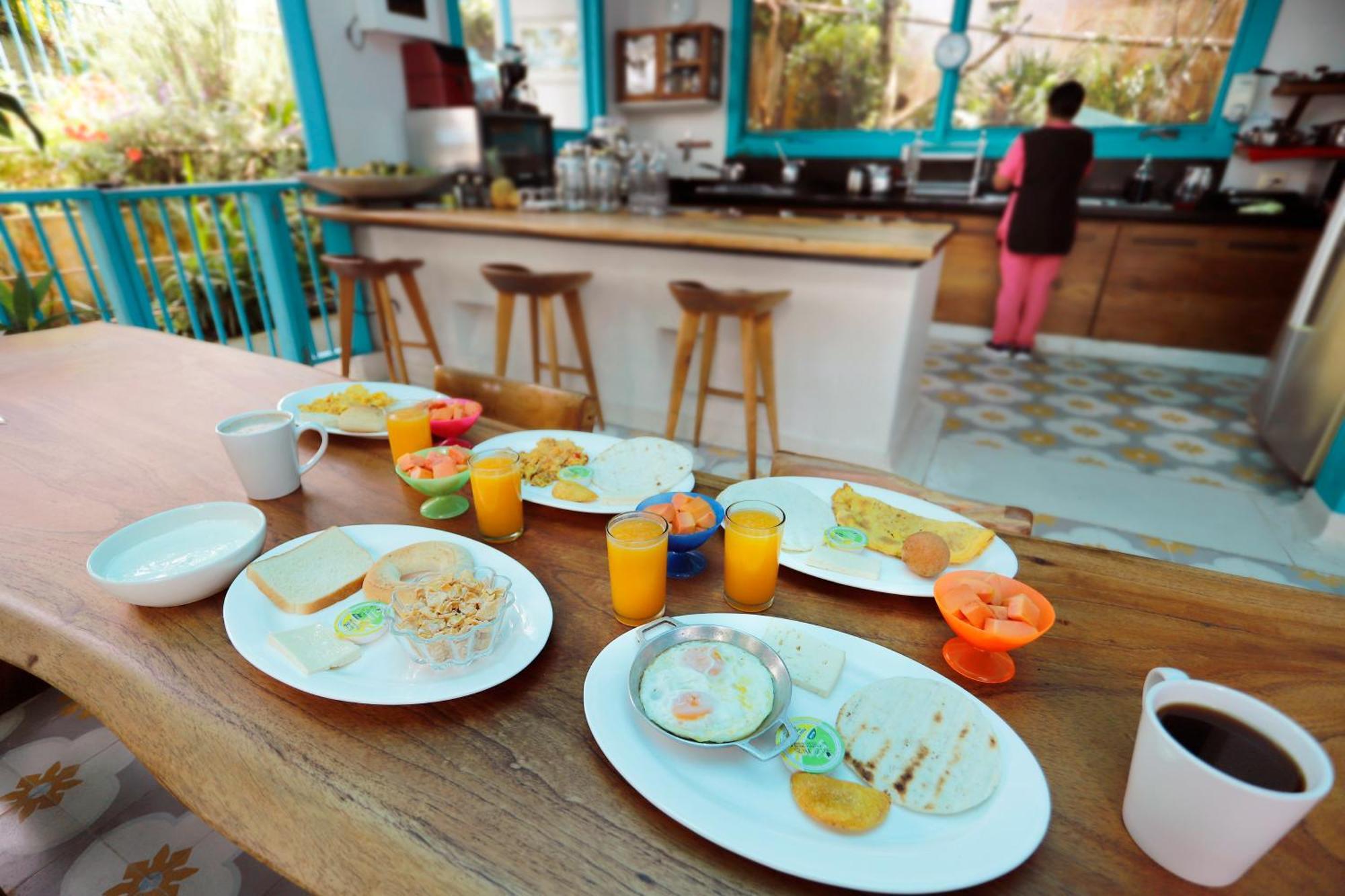 Hotel Casa De Dos Palmas 4*